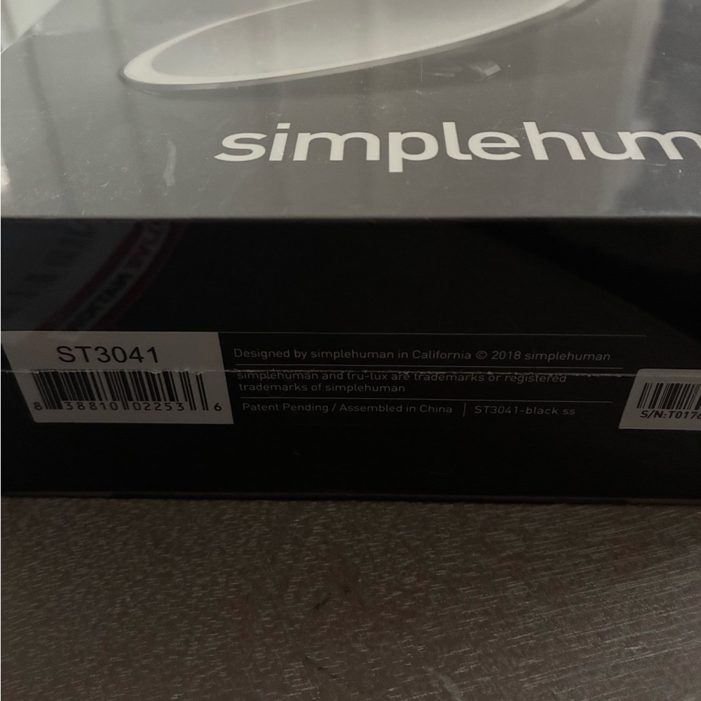 Nib Simplehuman Silver Sensor Mirror Compact - image 2